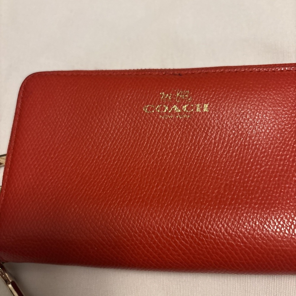 Coach Double Zip Travel Wallet Womens Leather Organizer True Red Pebbled Leather - Picture 3 of 10